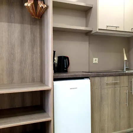 Aparthotel Aigialos Peraía