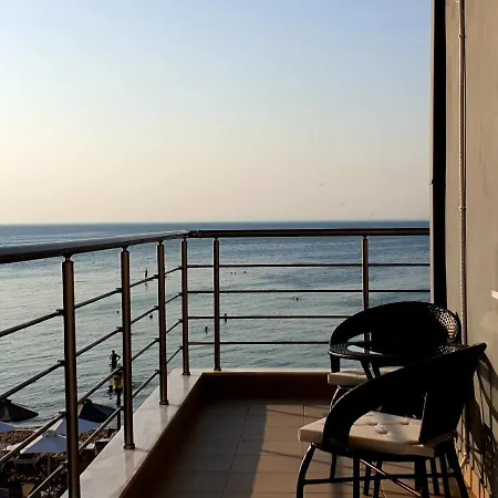 Aparthotel Aigialos 3*