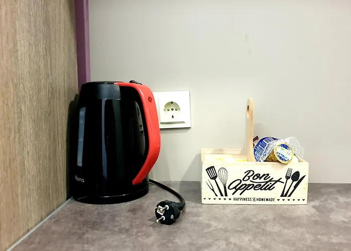 Aigialos 公寓式酒店 3*