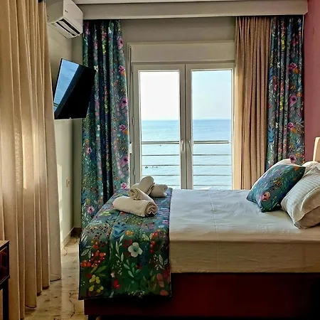 Aparthotel Aigialos